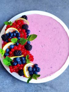 Beerentorte No Bake Cake