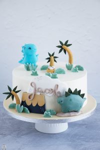 Dino Torte backbienchen