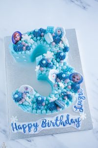 Number Cake Eiskönigin backbienchen